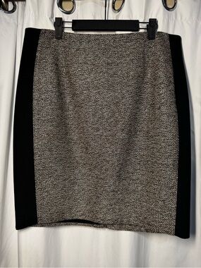 White House Black Market Black & Tweed Pencil Skirt